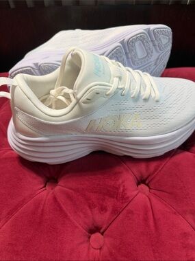 Hoka Women's White/Off-White Cushioned Platform Running Shoe BRAND NEW